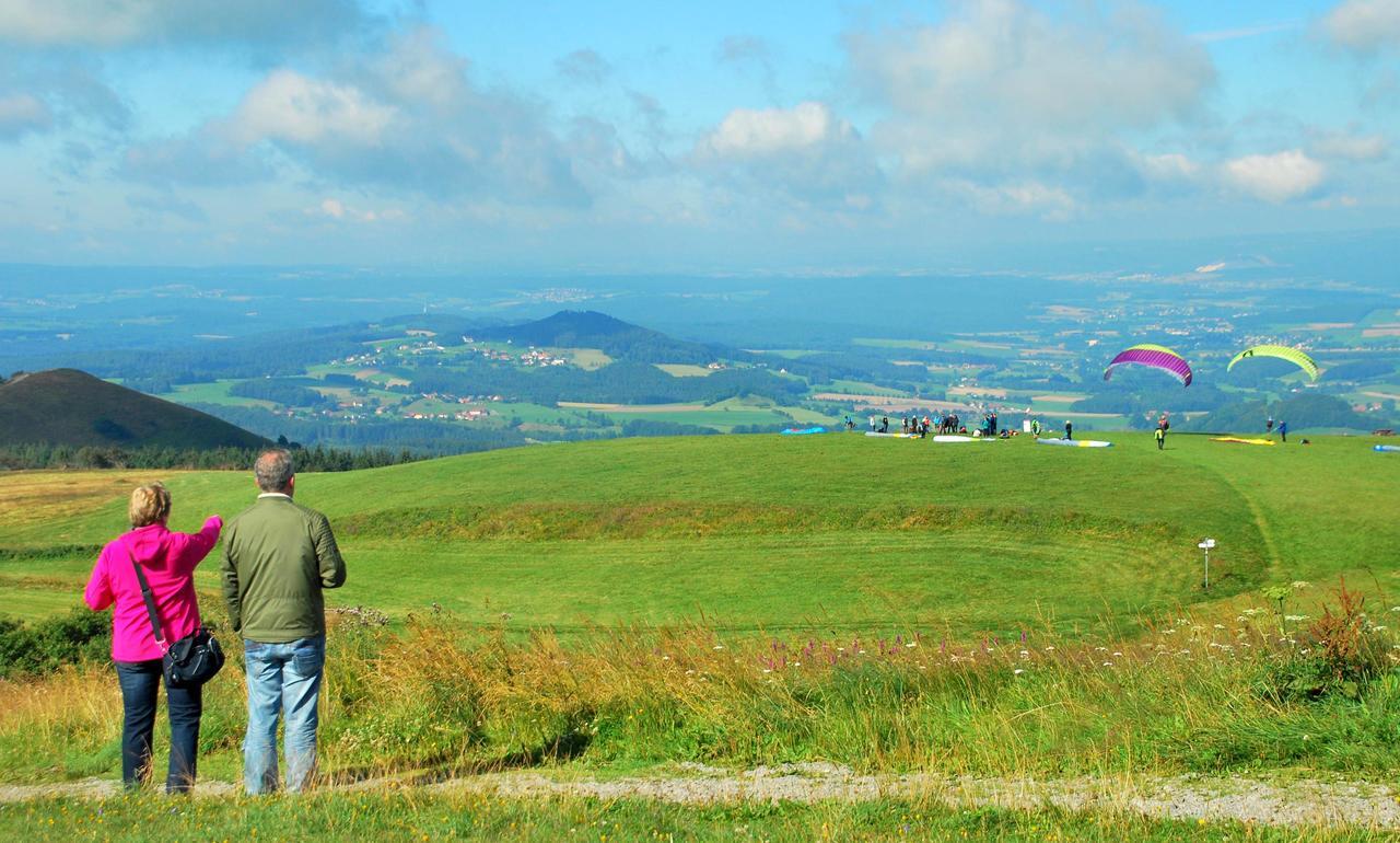 Rhoenhaeuschen Ug Bischofsheim an der Rhon Bagian luar foto